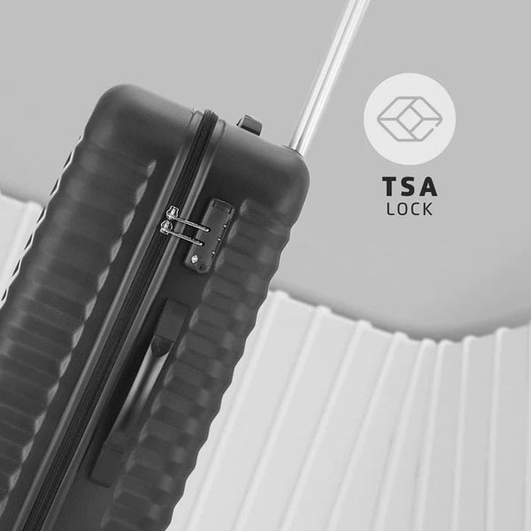 Safari Aerodyne Lightweight Hard Luggage With TSA Lock and Airline Compliant Sizing 65 (CM) Medium bag - Genx Bags Online